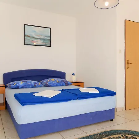 Mira-2 By Interhome Appartement